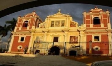 Randonnée au Nicaragua via le fortin El Castillo et Granada