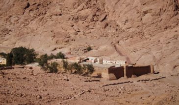 Randonnée et découverte du Monastère orthodoxe copte, une Église antéchalcédonienne et autocéphale