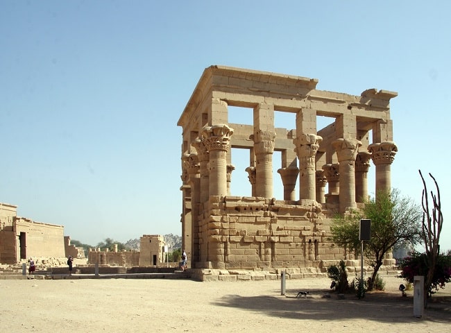 Découverte de la culture égyptienne par la visite d'un temple dans le Nord de l'Egypte