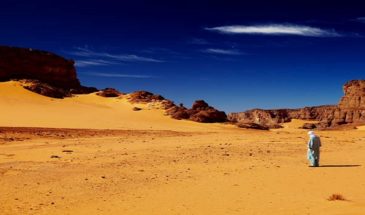 Randonnée dans le désert et Trekking dans le Tassili Tin Ararhoh dans le nord-sud de l'Algérie